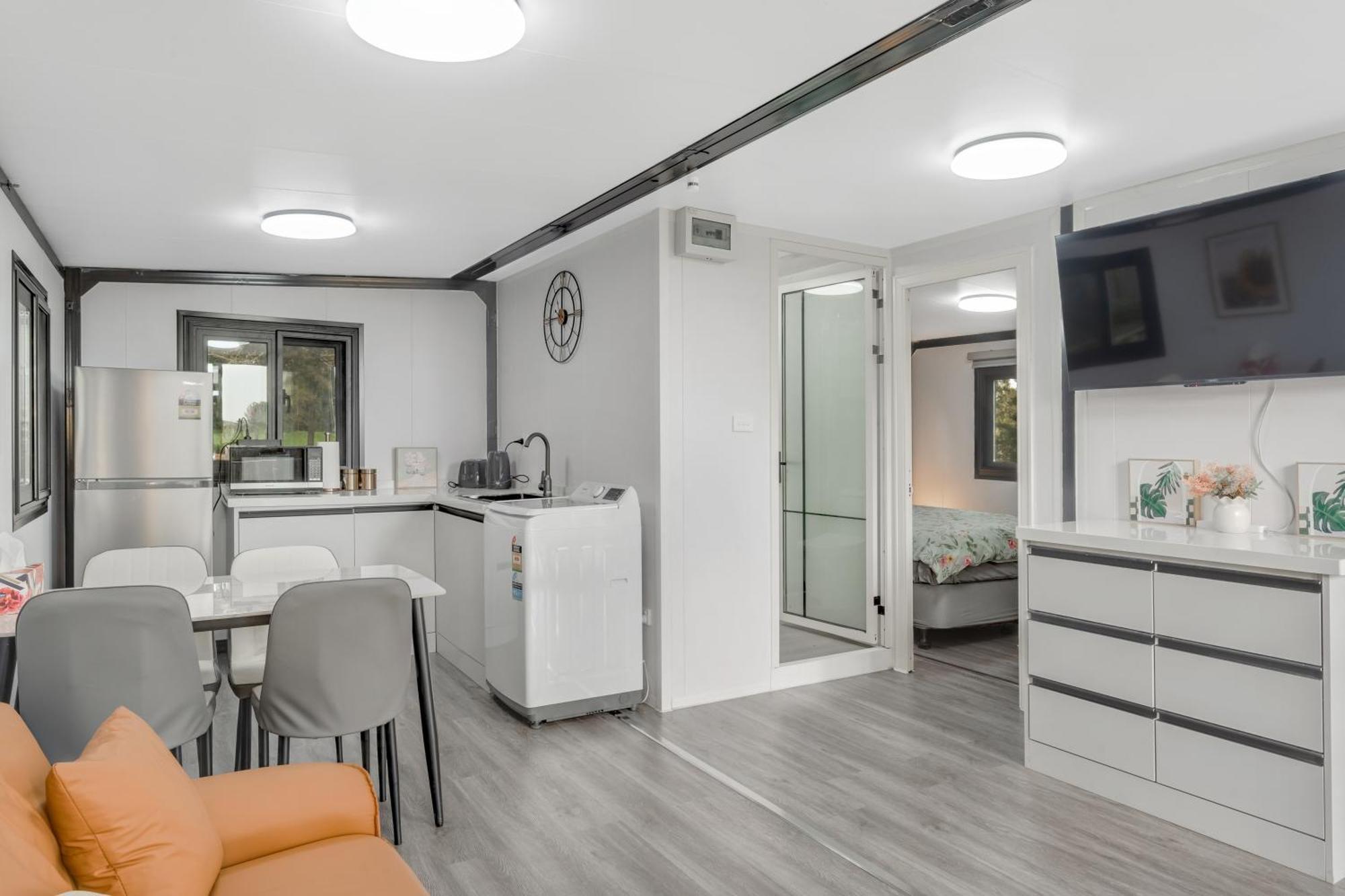 2 Bedrooms Cabin 5 Min To Pukekohe Town Centre Zewnętrze zdjęcie