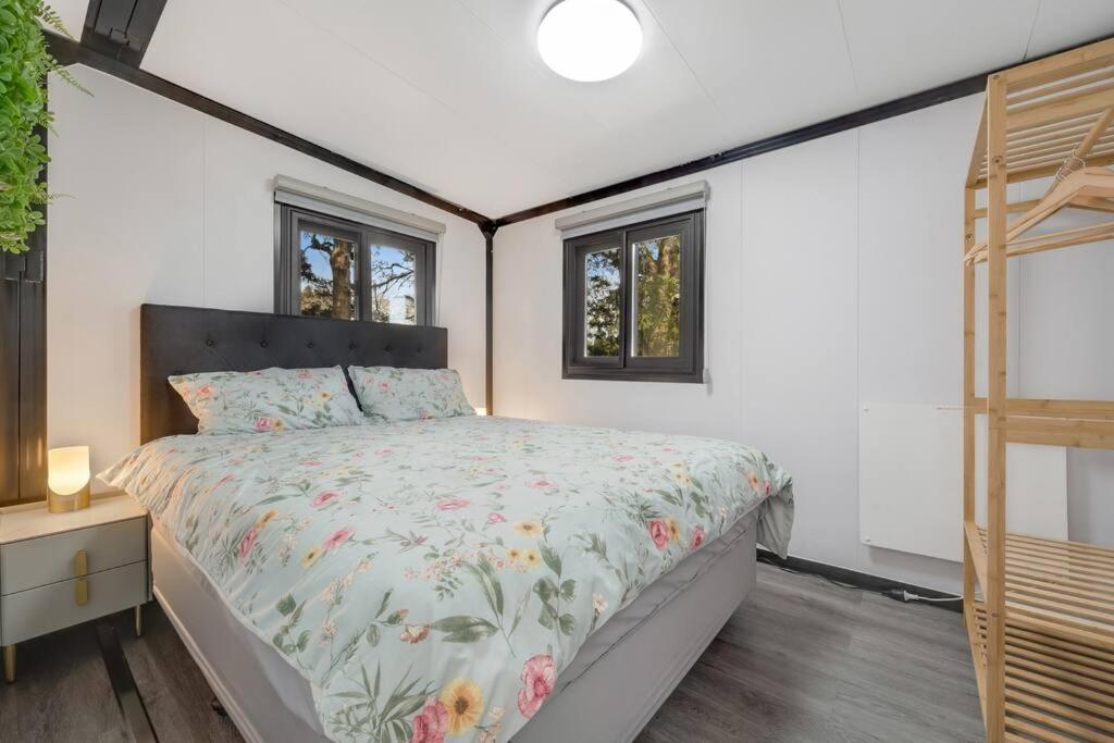 2 Bedrooms Cabin 5 Min To Pukekohe Town Centre Zewnętrze zdjęcie